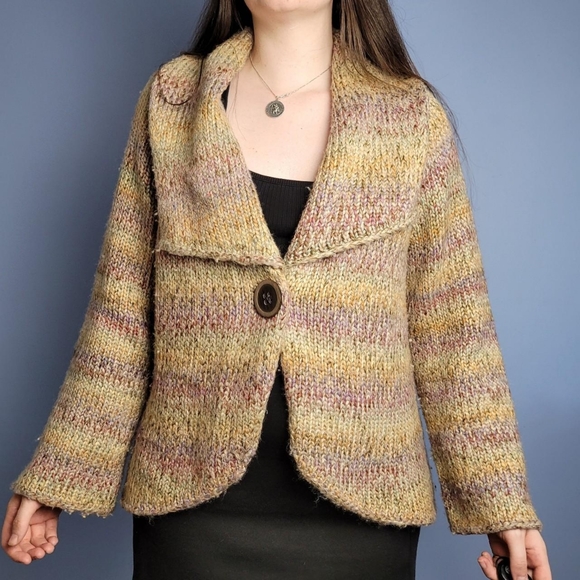 Vintage 90s chunky green knitted cardigan - Picture 5 of 6